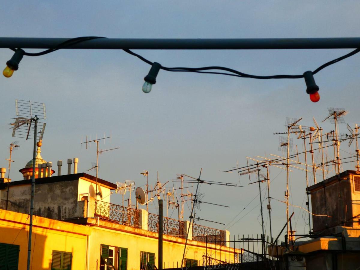 I Tetti Di Genova Grande Appartamento Esterno foto